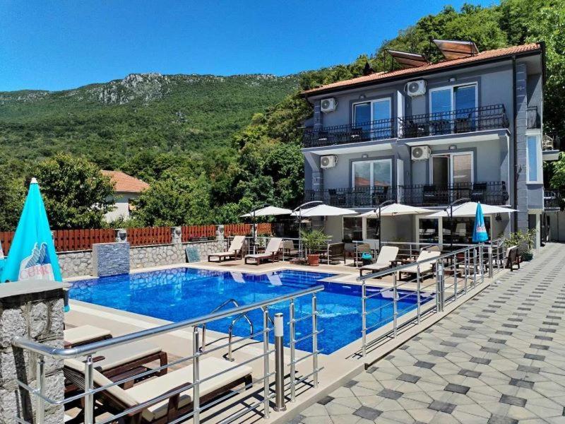 Villa Mimi Peštani Exteriör bild